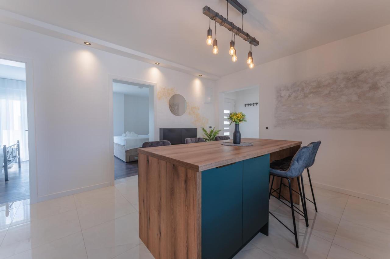 Apartment Glamorous Getaway Задар Екстериор снимка